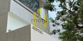 Nhà phố:  Cho Thuê Nhà Văn Phòng Hầm, Thang Máy, 3 Lầu – Giá Chỉ 30 Triệu