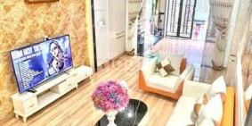 Nhà riêng: Nhà mới đẹp, đường Lê Văn Quới, 2 lầu 2 phòng ngủ, phòng xông hơi