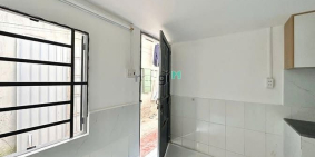 Nhà riêng: " Căn Hộ 1 Trệt, 1 Lửng Nằm Ngay Cầu Vượt Linh Xuân. Gần làng đại học