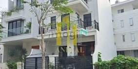 Biệt thự: Cho Thuê Biệt Thự Khu Đảo Kim Cương Hầm 3 Lầu Thang Máy - Full Nội Thấ