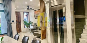 Biệt thự: Cho Thuê Biệt Thự Hầm 3 Lầu, Thang Máy - Đủ Nội Thất Hiện Đại