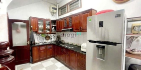 Nhà riêng: Cho thuê nhà ngõ 111 nguyễn xiển 50m x6T ô tô đỗ cửa