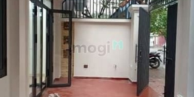 Nhà riêng: Cho thuê biệt thư vinaconex 3 trung văn130 x4T thang máy