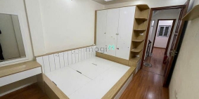 Nhà riêng: Cho thuê nhà miếu đầm 70m x4T ngõ ô tô