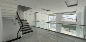 Nhà phố: Cho thuê  MTKD ngang 6.5M 3 LẦU 25 TRIỆU