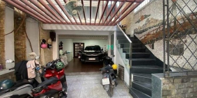 Nhà riêng: Cho thuê nhà hẻm xe hơi 386 Lê Văn Sỹ, Phường 14, Quận 3