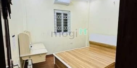 Nhà riêng: Cho thuê nhà ngõ 39 hào nam 55m x4T ô tô đỗ cửa