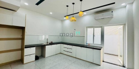 Biệt thự: Nhà Phố Compound Khang Điền - Nội Thất Cơ Bản - Tiện Ở Làm Công Ty