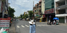 Nhà phố: Cho thuê nhà GÓC 2MT 157-157A Nguyễn Gia Trí, P.25, Q. Bình Thạnh