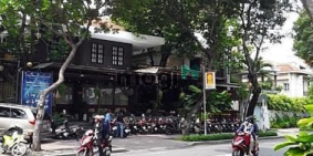 Nhà phố: Cho thuê góc 2 MT võ thị 6 và trương định quận 3, 32 x 32, trệt 1Lầu