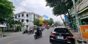 Nhà phố: Cho thuê nhà GÓC 2MT số 39-41 đường Bình Phú, Phường 10, Quận 6, HCM