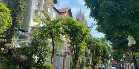 Biệt thự: Cho thuê Biệt thự 7.5x20 đường Hoàng Văn Thụ, Phường 2, Quận Tân Bình