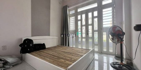 Nhà phố: Nhà cho thuê: MT Âu Cơ Q11, (3.5x16m 4L ST 6pn), 33Tr