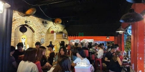 Nhà phố: Cho thuê nhà góc 2 mặt tiền đường Cửu Long, Phường 15, Quận 10