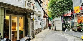 Nhà riêng: Cho thuê nhà mới đẹp full nội thất. Nguyễn Trãi, Quận 1 - Gía chỉ 12 