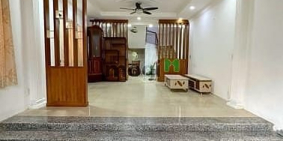 Nhà riêng: Nhà Nguyễn Đình Chính 4.8x16m Trệt.3L Trống suốt.4wc.Tốt Vp.Ở KD Onli