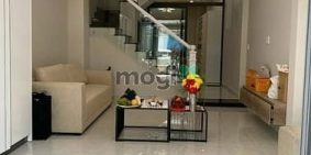 Nhà riêng: Cho thuê nhà hẻm xe hơi đường Huỳnh Văn Bánh, P11, Phú Nhuận