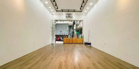 Nhà riêng: CỰC PHẨM NHÀ ĐẸP GIÁ RẺ - 15/2B Hồng Hà, P2, Tân Bình