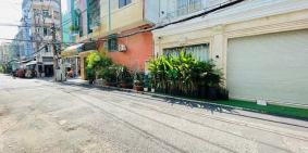 Nhà riêng: Siêu Phẩm Nhà Mới Hiện Đại 392/10a Cao Thắng, Quận 10