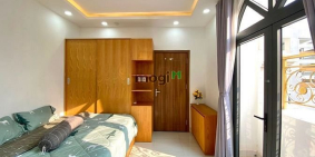 Căn hộ chung cư: Căn hộ ban công sang trọng ngay Starbuck Nguyễn Văn Trỗi