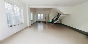 Nhà phố: Cho thuê gấp nhà góc 2 mặt tiền - Biệt thự