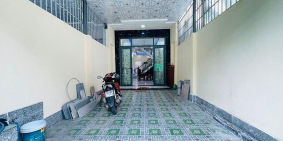 Nhà phố: Nhà 4 x 20m 2 lầu 4PN- 5wc- Đường 10m Quận 12 ngay Giáo Xứ Ba Thôn