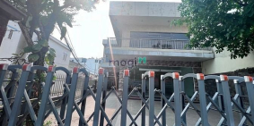 Nhà phố: Mặt Tiền Đường Nhà 1 lầu Kết Hợp Mặt Bằng Làm Văn Phòng Công Ty Q12