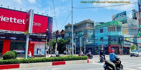 Nhà phố: Cho THUÊ mặt bằng 270m2  ngang 7 mét đường Đồng Khởi, Biên Hòa.