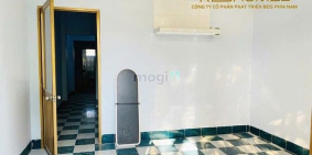 Nhà phố: Cho THUÊ nhà nguyên căn 1 trệt 3 lầu 15 tr/tháng P. Quang Vinh, BH