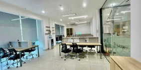 Nhà phố: Cho thuê mặt tiền khu cư xác bắc hải