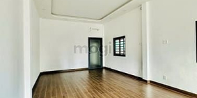 Nhà phố: Cho thuê nhà mặt tiền số 39D Ung Văn Khiêm, Phường 25, Quận Bình Thạnh