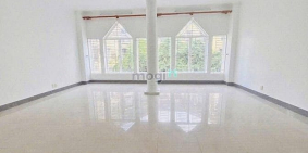 Nhà phố: SIÊU PHẨM TRỐNG SUỐT Thành Thái, Phường 12, Quận 10.