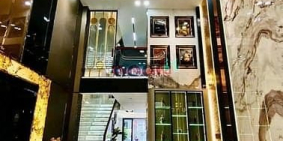 Nhà phố: CHỈ 1 CĂN DUY NHẤT GIÁ RẺ NHẤT Khu Vực Trần Hưng Đạo, Quận 1