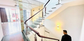 Nhà phố: Siêu phẩm mặt tiền ốp kính sang 111 Nguyễn giản thanh, Phường 15, Q10