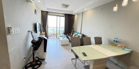 Căn hộ chung cư: Cho thuê căn hộ Gold View 81M2 2PN, View thoáng, nhà đẹp: 19tr/