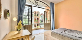 Căn hộ chung cư: Căn hộ 1 phòng ngủ 35m2 ban công thoáng mát ngay mặt tiền Chu V