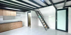 Căn hộ chung cư: Căn Hộ Dịch Vụ Sẵn Nội Thất _ Duplex Ban Công máy giặc riêng