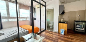 Căn hộ chung cư: Căn hộ 1 Phòng Ngủ 40m2 đầy đủ nội thất cửa sổ lớn gần Bến Vân
