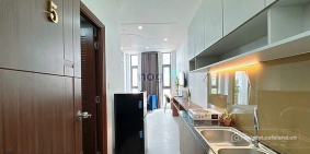 Nhà hàng - Khách sạn: Balcony fullNT Lê Văn Sỹ gần Chùa Pháp Hoa - Trần Quang Di