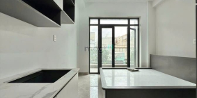 Nhà hàng - Khách sạn: CHDV full nội thất siêu xịn ở Khuông Việt - gần Đầm Sen và