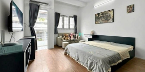 Nhà hàng - Khách sạn: Căn Hộ 1Pn Bancony ngay Công Viên Lê Văn Tám_Trường ĐH Kin