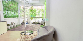 Nhà hàng - Khách sạn: Căn hộ penthouse 60m2 Đề Thám Q1