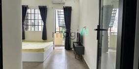 Nhà hàng - Khách sạn: Căn Hộ 1 Phòng Ngủ ... 1 Phòng Khách ... Nhận Khách Ngắn H