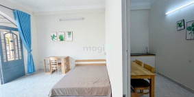 Nhà hàng - Khách sạn: Căn Hộ Ngay Giáp Trung Tâm Quận 1 ... Gần Hồ Con Rùa ️️