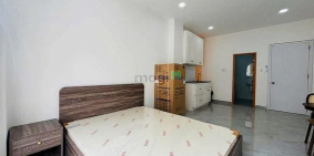 Nhà hàng - Khách sạn: Căn Hộ Ban Công ... Ngay Mặt Tiền Đường Bùi Đình Tuý