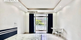 Nhà hàng - Khách sạn: 1Phòng Ngủ Full Nội Thất Ban Công Giá Rẻ Mới Xây Ngay Quan