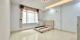 Nhà hàng - Khách sạn: Cho Thuê CHDV Full Nội Thất 30m2 Hoàng Bật Đạt,Phường 15 q