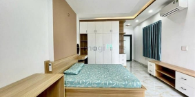 Nhà hàng - Khách sạn: Căn Hộ Full Nội Thất - Ban Công - Mới Xây Ngay Công Viên L