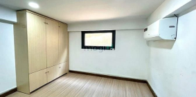 Nhà hàng - Khách sạn: Duplex gác cao làm thành 1PN riêng