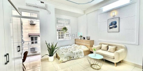 Nhà hàng - Khách sạn: Căn studio ban công máy giặt riêng gần cầu Bình Lợi 